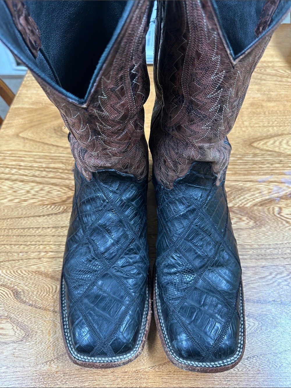 Cavenders  Brown & Black Western Cowboy Boots
